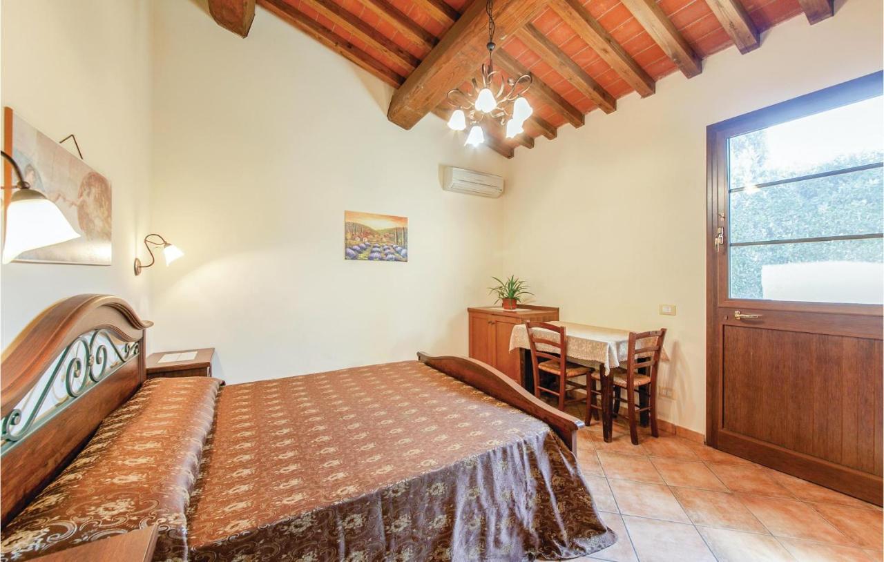 Corte Ponziani 1 Orentano Kültér fotó